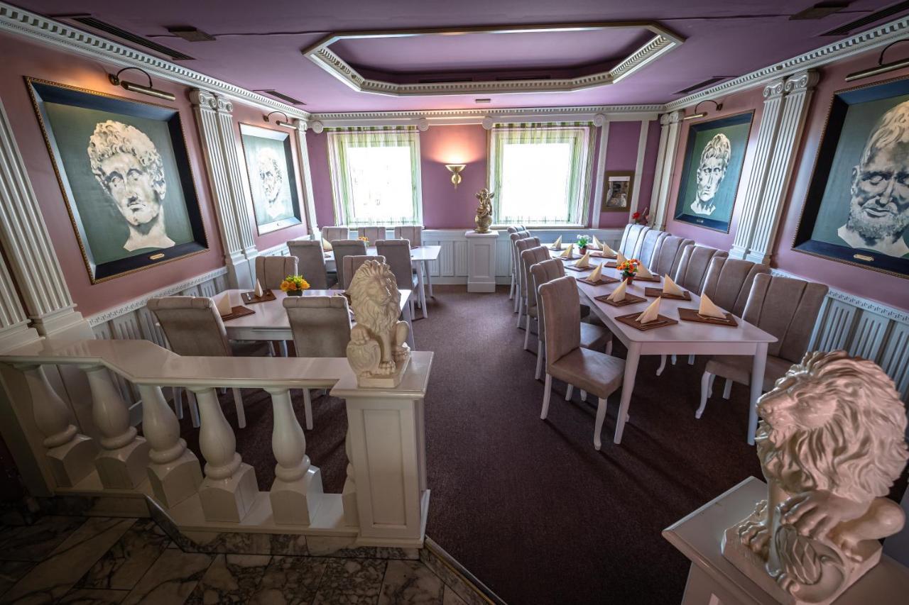 Hotel Am Limes Enns Kültér fotó